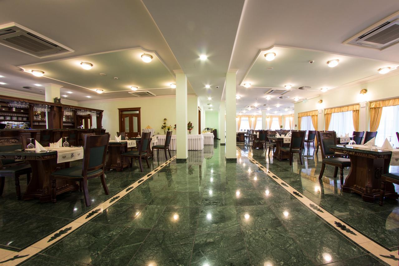 Hotel Viliam Frano Nitra Exterior foto